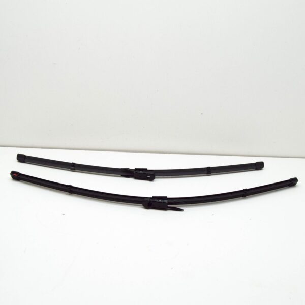 NEW MERCEDES-BENZ SPRINTER 906 FRONT WIPER BLADE SET LHD A9068201000 ORIGINAL - Image 5