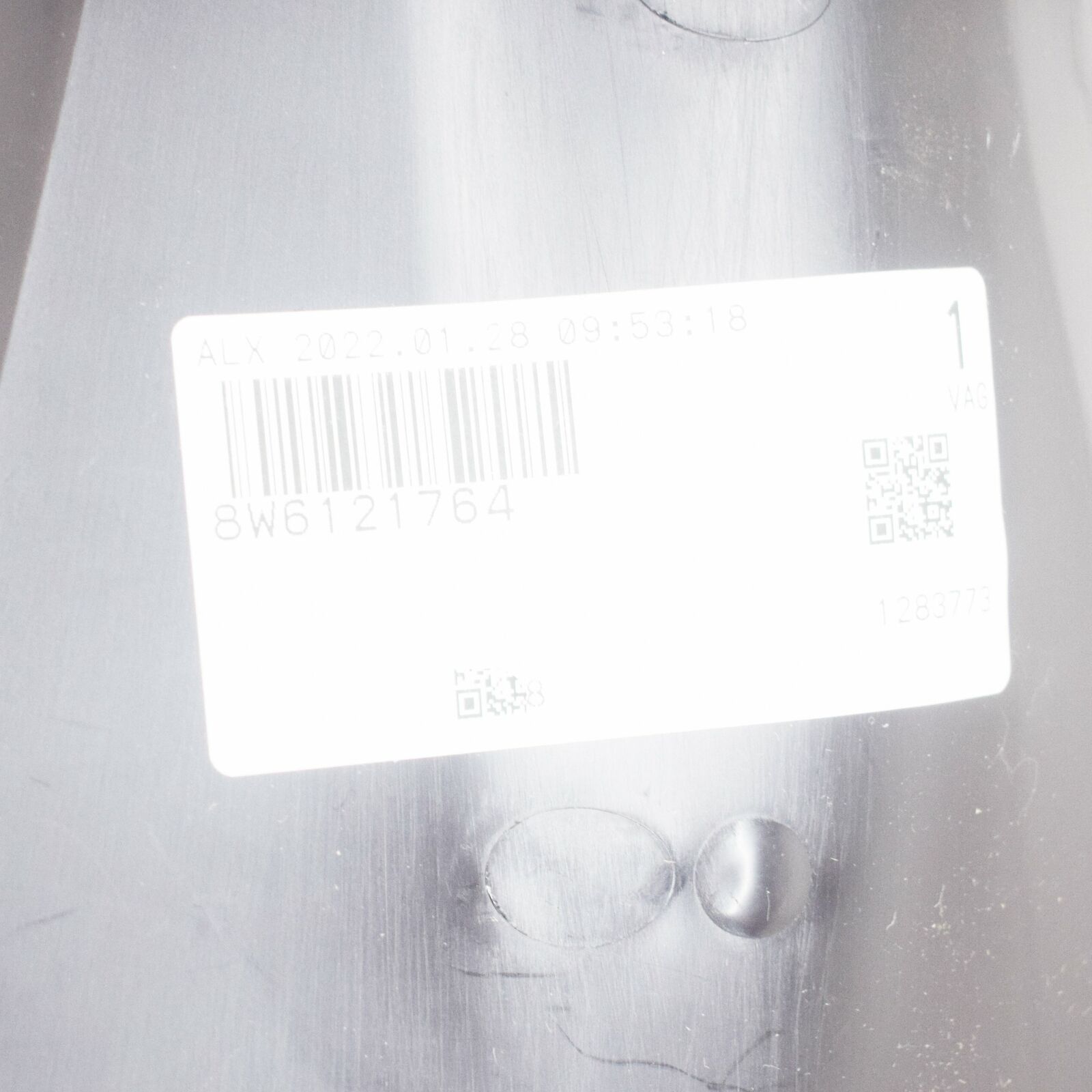 NEW AUDI A5 8W6 FRONT RIGHT AIR GUIDE DEFLECTOR 8W6121764 7 NEW AUDI A5 8W6 FRONT RIGHT AIR GUIDE DEFLECTOR 8W6121764 - Image 7