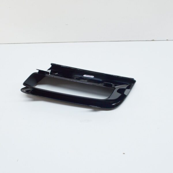 NEW AUDI RS Q3 8U FRONT BUMPER RIGHT COVER 8U0807796T94 - Image 7