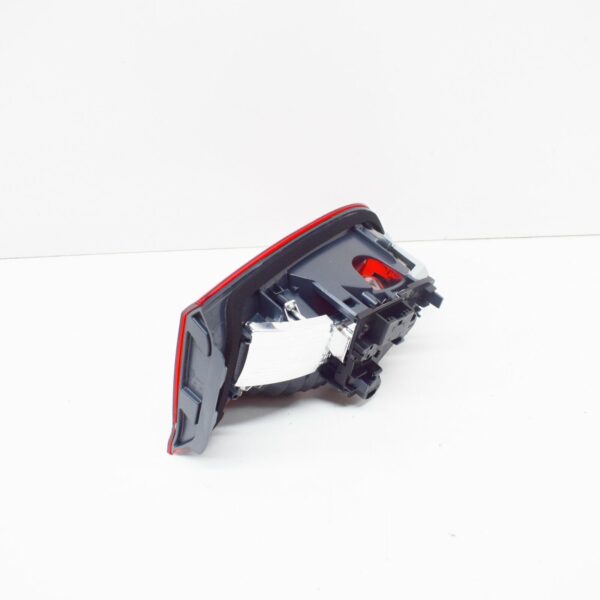 NEW BMW X1 F48 REAR LIGHT IN TRUNK LID LEFT 63217350695 - Image 5