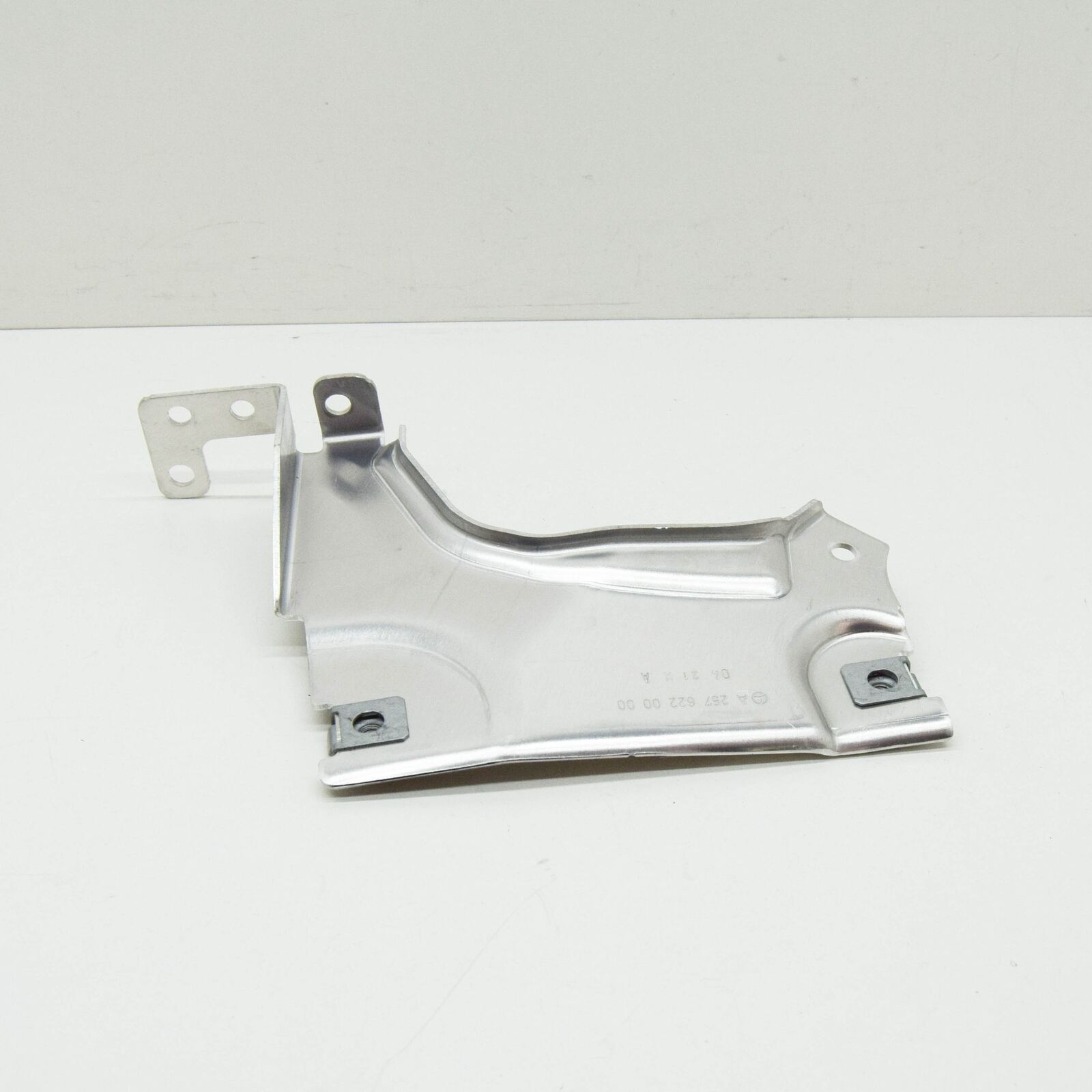 NEW MERCEDES-BENZ CLS C257 FRONT RIGHT BUMPER BRACE A2576220000 ORIGINAL 5 NEW MERCEDES-BENZ CLS C257 FRONT RIGHT BUMPER BRACE A2576220000 ORIGINAL - Image 5