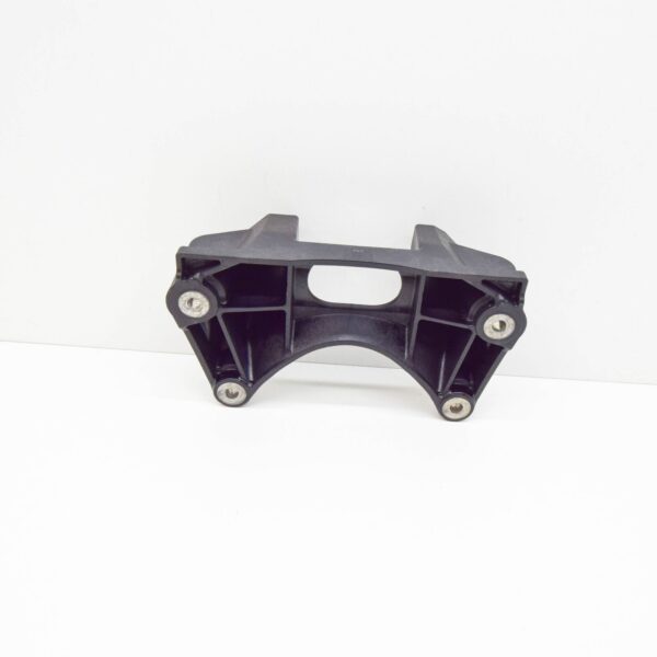 NEW MERCEDES BENZ C W205 ENGINE MOUNT BRACKET A2052420440 ORIGINAL - Image 5