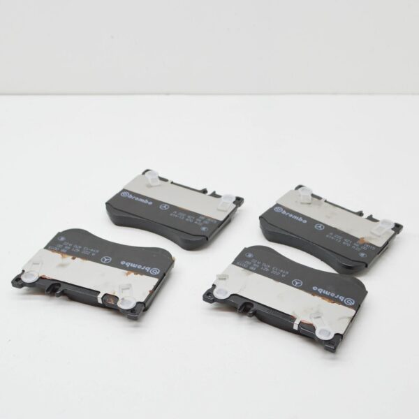 NEW MERCEDES-BENZ S W222 FRONT WHEEL BRAKE PAD SET A0004201006 ORIGINAL - Image 5
