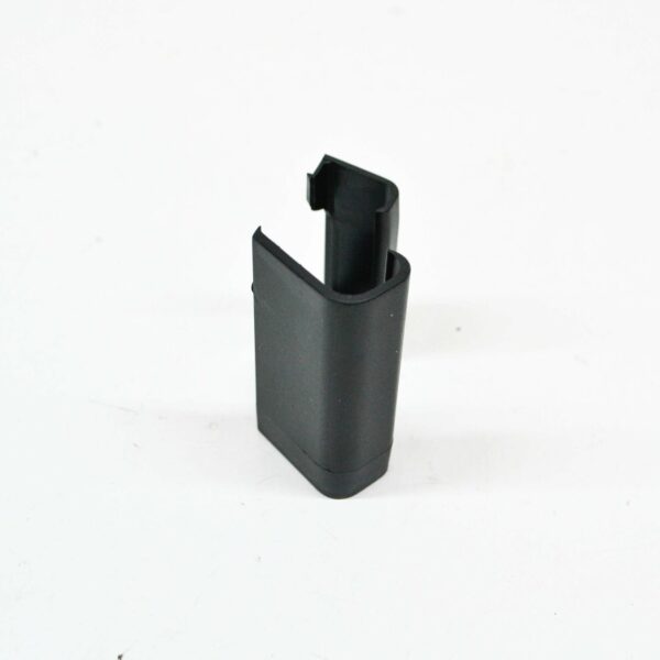 NEW AUDI A3 S3 8V REAR LEFT OUTER SEAT TRACK COVER 8V0881348B01C ORIGINAL - Image 5