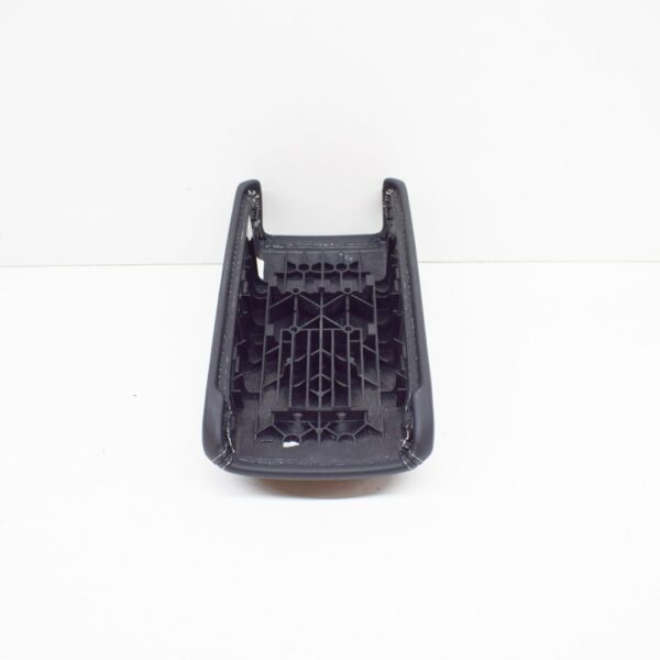 NEW AUDI A3 8V ARMREST LEATHERETTE SOUL BLACK /CLIFF GREY 8V0864207EKND - Image 7