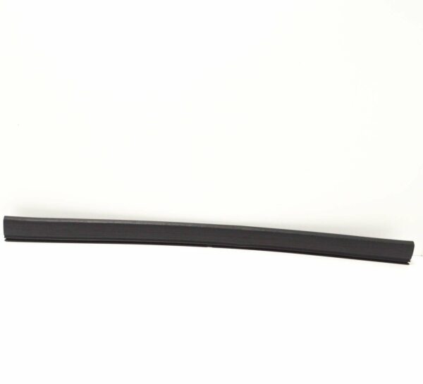 NEW BMW X5 G05 REAR BONNET HOOD SEAL 7418184 51767418184 ORIGINAL - Image 5