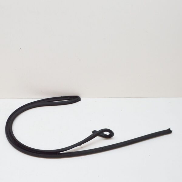 NEW VW TRANSPORTER T5 LEFT SLIDING DOOR SEAL 7E0843785C ORIGINAL - Image 5