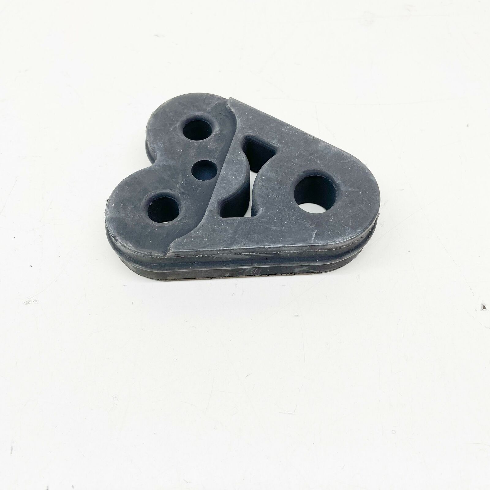 NEW MERCEDES-BENZ E W124 MAIN MUFFLER SUSPENSION RING A1244920118 ORIGINAL 5 NEW MERCEDES-BENZ E W124 MAIN MUFFLER SUSPENSION RING A1244920118 ORIGINAL - Image 5