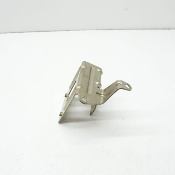 NEW MB C W205 TRANSDUCER TO CYLINDER CRANKCASE BRACKET A2740780341 ORIGINAL - Image 5