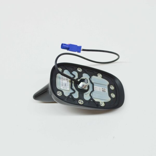 NEW VOLKSWAGEN BEETLE 5C7 ROOF SHARK ANTENNA 3C0035507AA - Image 7