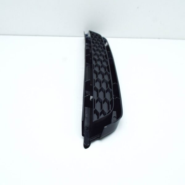 NEW AUDI A4 AVANT B9 FRONT RIGHT BUMPER LOWER GRILLE 8W0807680 - Image 7