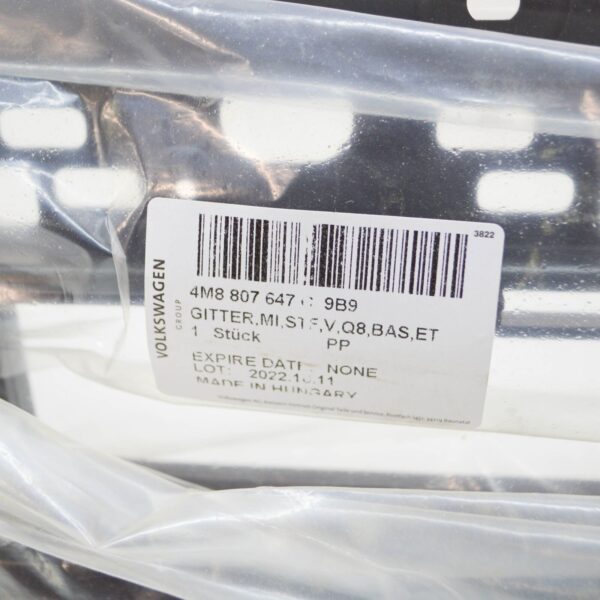 NEW AUDI Q8 4MN FRONT LOWER CENTRE GRILLE 4M8807647C9B9 4M8807647C 9B9 - Image 7