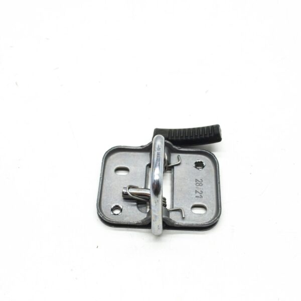 NEW VOLKSWAGEN JETTA MK7 FRONT BONNET HOOD SAFETY HOOK LATCH 17A823186 - Image 7