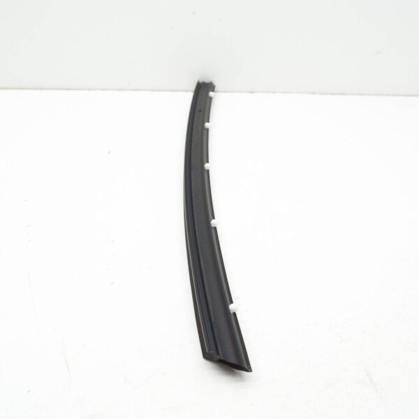 NEW VOLKSWAGEN TRANSPORTER T5 FRONT RIGHT DOOR SEAL 7H0837566A ORIGINAL - Image 5