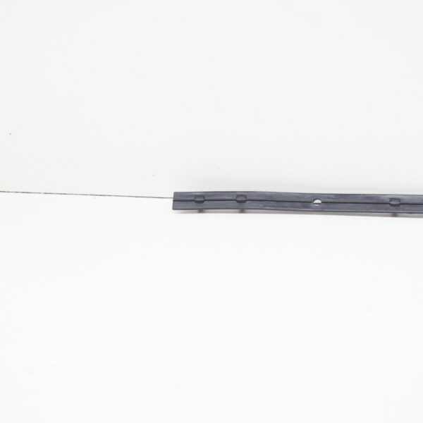 NEW MERCEDES-BENZ C W203 FRONT LEFT DOOR RAIL A2037270735 ORIGINAL - Image 5