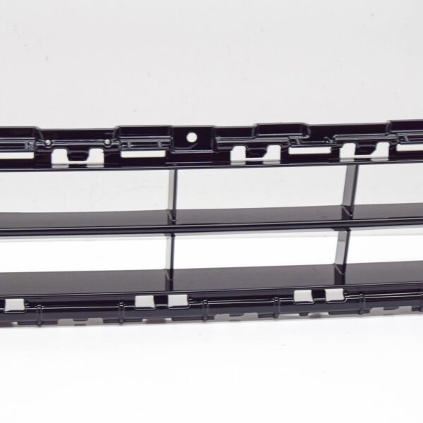 NEW VW ARTEON 3H FRONT LOWER CENTER BUMPER GRILLE 3G8853677A041 ORIGINAL - Image 5
