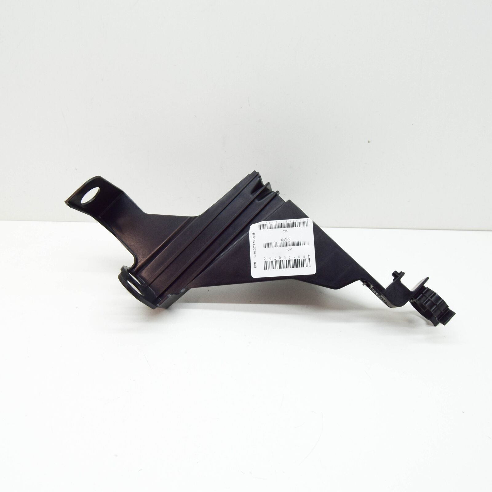 NEW AUDI A6 4A C8 ENGINE COOLANT PUMP BRACKET 4K0145879R ORIGINAL 5 NEW AUDI A6 4A C8 ENGINE COOLANT PUMP BRACKET 4K0145879R ORIGINAL - Image 5