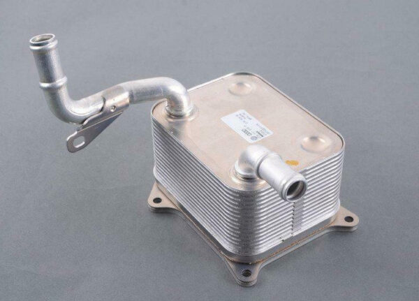 NEW VOLKSWAGEN TOUAREG 7L ENGINE OIL COOLER 079117015P ORIGINAL - Image 5