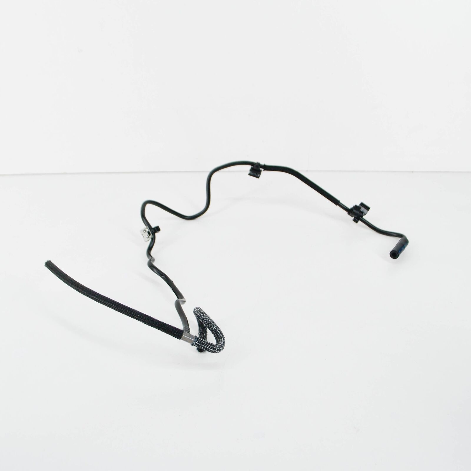 NEW MERCEDES-BENZ C W205 VACUUM LINE A1771400000 ORIGINAL 5 NEW MERCEDES-BENZ C W205 VACUUM LINE A1771400000 ORIGINAL - Image 5