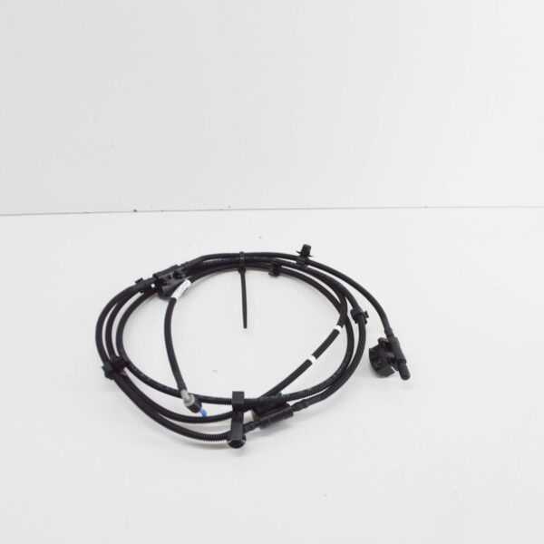 NEW MERCEDES-BENZ B W246 WINDSCREEN WASHER NOZZLE JET HOSE A2468600192 ORIGINAL - Image 5
