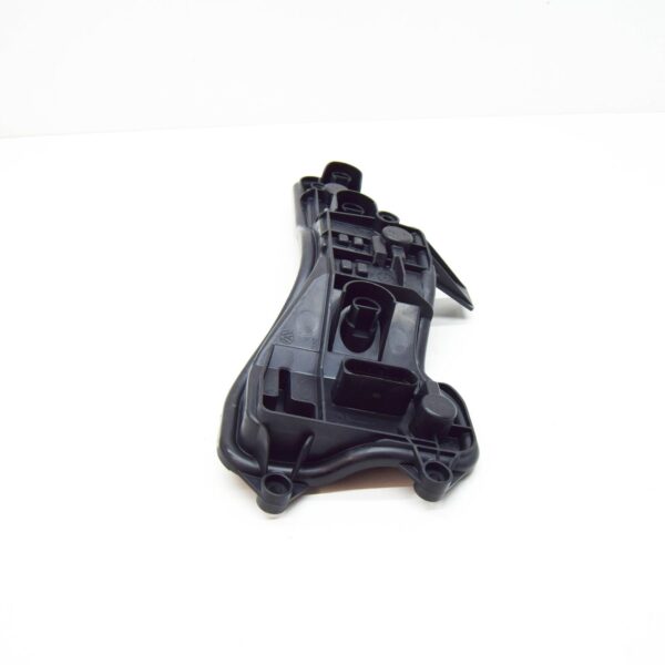 NEW VW AMAROK 2H REAR LEFT BULB CARRIER 2H1945257 ORIGINAL - Image 5