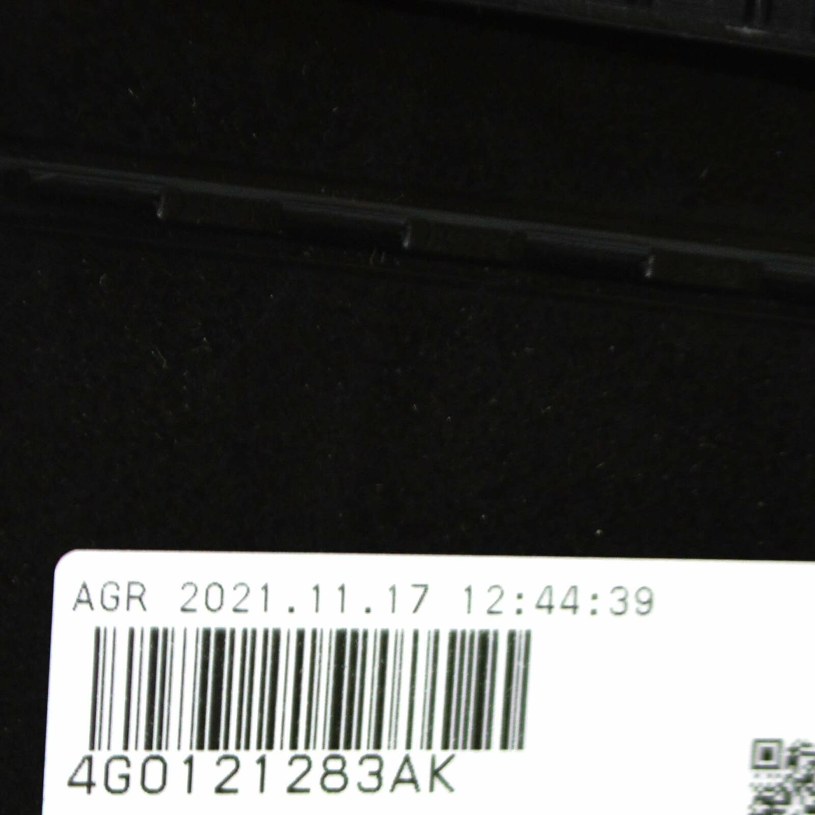 NEW AUDI A6 C7 LEFT RADIATOR AIR GUIDE 4G0121283AK 7 NEW AUDI A6 C7 LEFT RADIATOR AIR GUIDE 4G0121283AK - Image 7