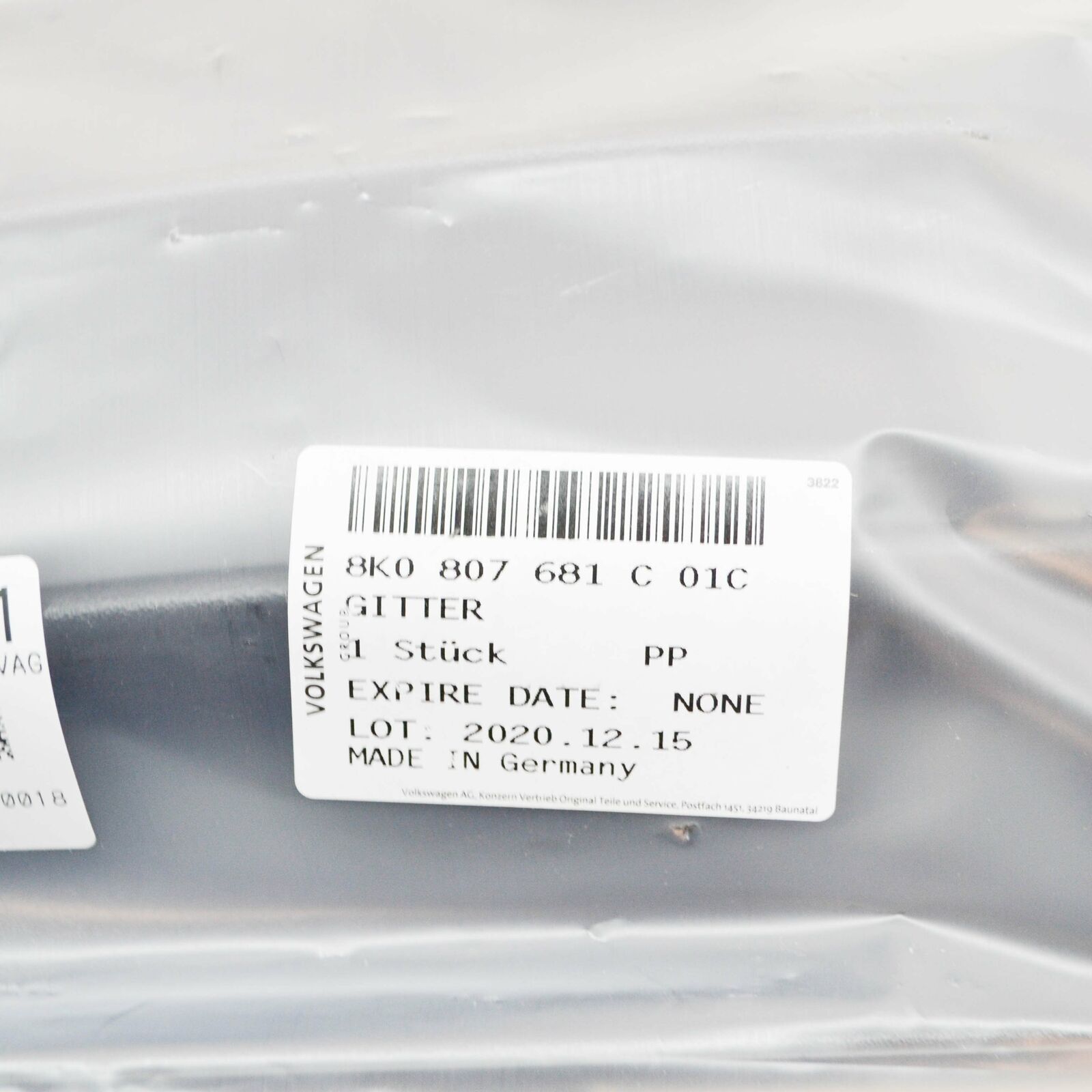 NEW AUDI A4 B8 LEFT FOG LIGHT GRILLE S-LINE 8K0807681C01C 8K0807681C 2010 7 NEW AUDI A4 B8 LEFT FOG LIGHT GRILLE S-LINE 8K0807681C01C 8K0807681C 2010 - Image 7