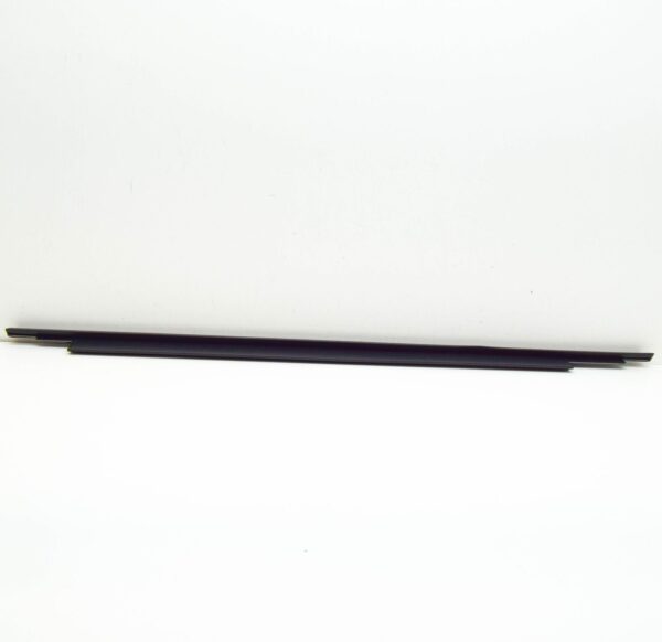 NEW AUDI A3 SPORTBACK 8V REAR LEFT DOOR WINDOW APERTURE SEAL 8V4839477 ORIGINAL - Image 5