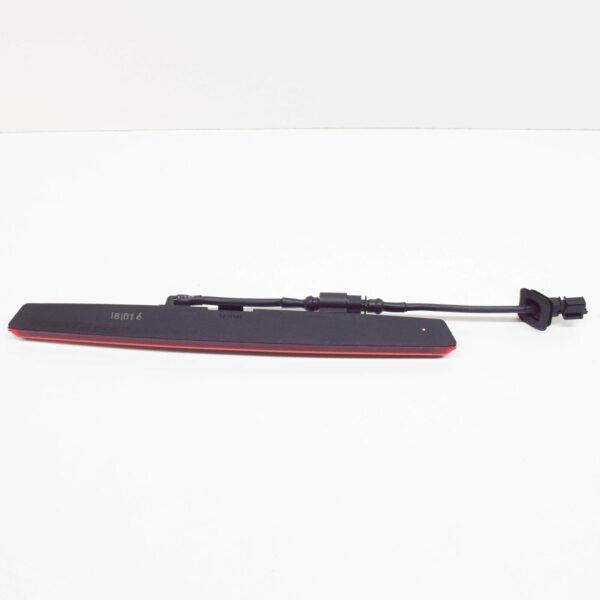 NEW VOLKSWAGEN GOLF MK6 ADDITIONAL BRAKE LIGHT 5K6945087C - Image 7