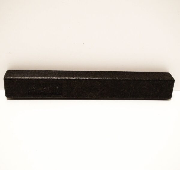 NEW VOLKSWAGEN TRANSPORTER T5 REAR BUMPER FOAM FILLER PIECE 7H0807252A ORIGINAL - Image 5
