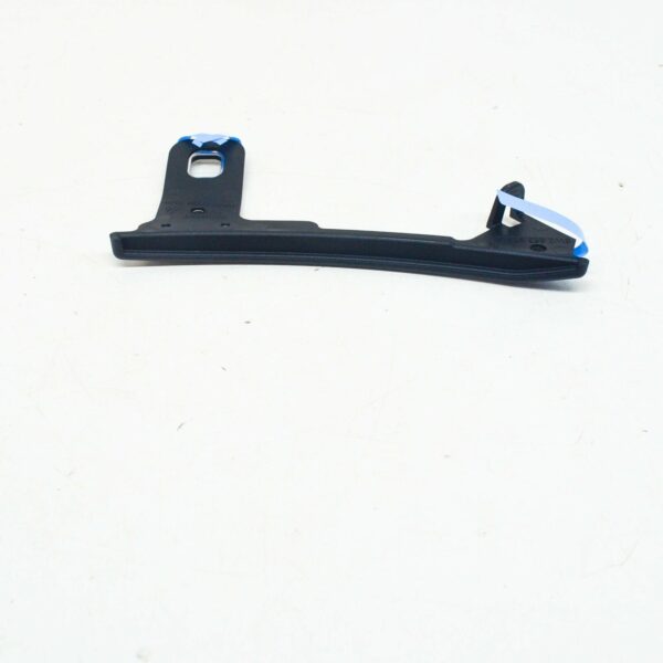 NEW AUDI A4 AVANT B9 REAR RIGHT WHEEL MUD GUARD BRACKET 8W0853828B - Image 7