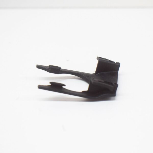 NEW AUDI A3 8P RIGHT UPPER WATER BOX CABLE GUIDE 1K0971865A ORIGINAL - Image 5