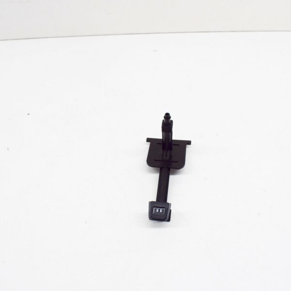 NEW MB GLS X166 REAR TAILGATE WIPER NOZZLE SPRAY JET A1668601047 ORIGINAL - Image 5
