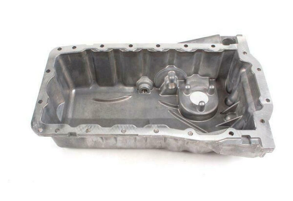 NEW VOLKSWAGEN BEETLE 9C ENGINE OIL SUMP 038103603M ORIGINAL - Image 5