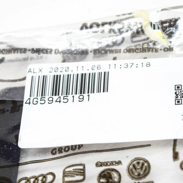 NEW AUDI A6 C7 REAR LEFT INNER TAIL LIGHT SEAL 4G5945191 - Image 7