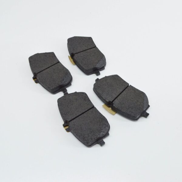 NEW MERCEDES-BENZ GLB X247 FRONT WHEEL BRAKE PAD SET A0004205303 ORIGINAL - Image 5