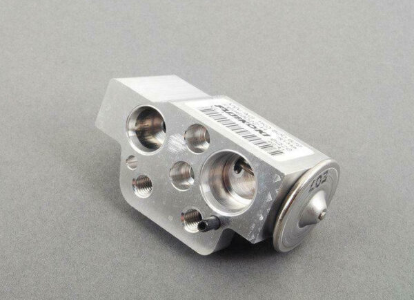 NEW AUDI A3 8P AIR CONDITIONER EXPASION VALVE 1K0820679 - Image 7