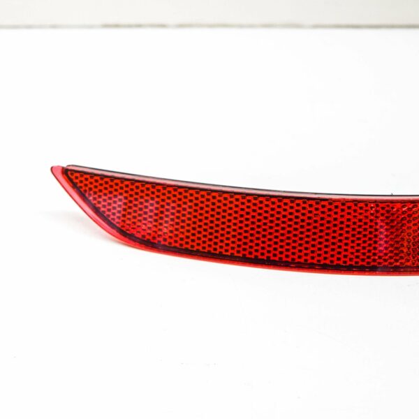 NEW AUDI A3 8V REAR BUMPER LEFT REFLECTOR 8V5945105A - Image 7