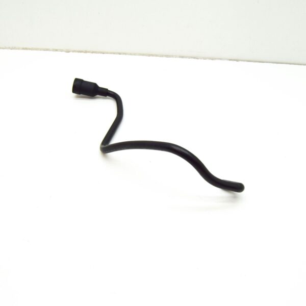 NEW AUDI A4 B8 RIGHT HEADLIGHT DRAIN TUBE 8T0941718D ORIGINAL - Image 5