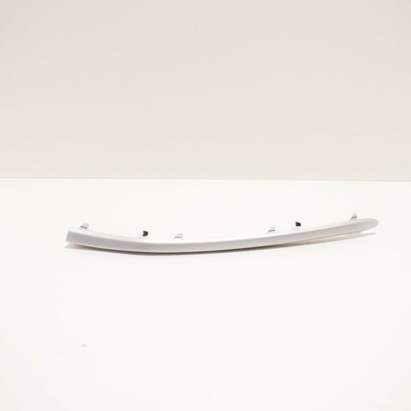 NEW MB GLC C253 AMG FRONT BUMPER RIGHT BOTTOM MOLDING A2538853302 ORIGINAL - Image 5