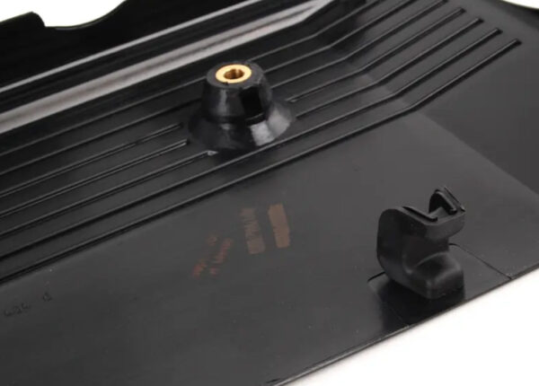 NEW BMW 5 E60 ENGINE BEAUTY COVER 13531707404 1707404 ORIGINAL - Image 5