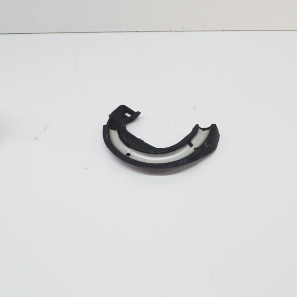 NEW MERCEDES-BENZ C W204 FRONT LOWER SPRING ISOLATOR SHIM A2043210184 ORIGINAL - Image 5