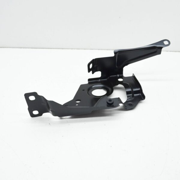 NEW BMW M4 COUPE G82 FRONT RIGHT FENDER HOLDER 41008082032 8082032 - Image 5