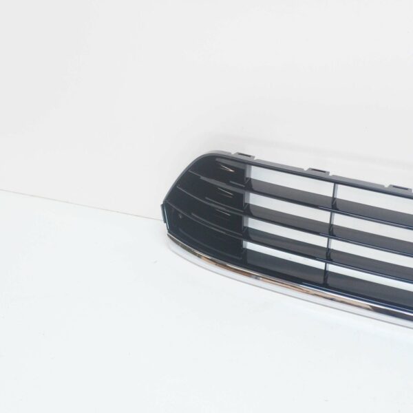 NEW VW GOLF MK7 FRONT BUMPER LOWER CENTER GRILLE 5GE853671AFOD 2015 - Image 7