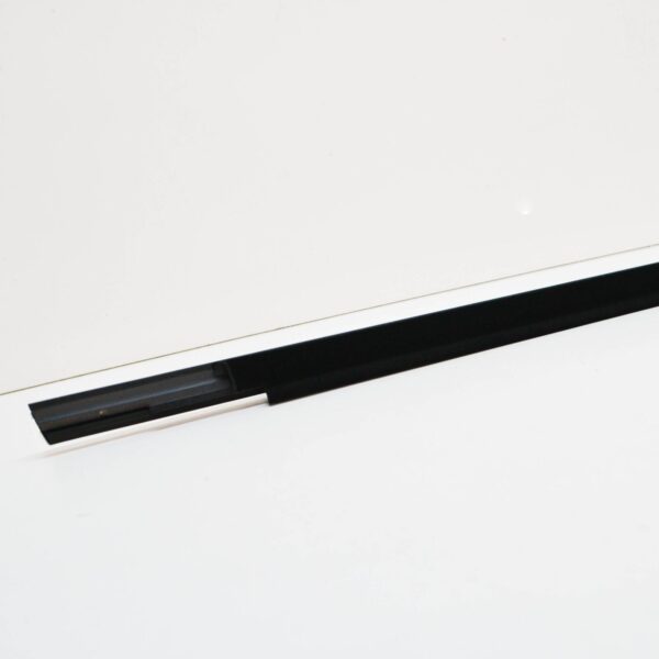 NEW AUDI Q5 FY FRONT LEFT DOOR WINDOW SLOT SEAL WITH TRIM 80A853283L3Q7 ORIGINAL - Image 5