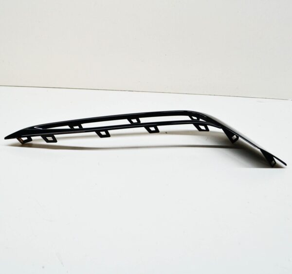 NEW BMW 5 G30 FRONT BUMPER LEFT PROTECTIVE STRIP SPORT 51117385281 ORIGINAL - Image 5