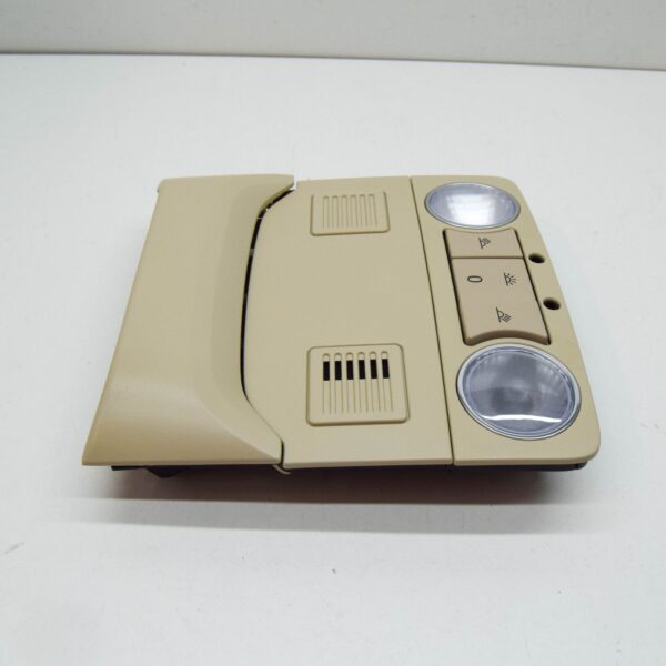 NEW VW GOLF VI 5K MK6 FRONT INTERIOR LIGHT 1K8947106CYAH 1K8947106C YAH ORIGINAL - Image 5