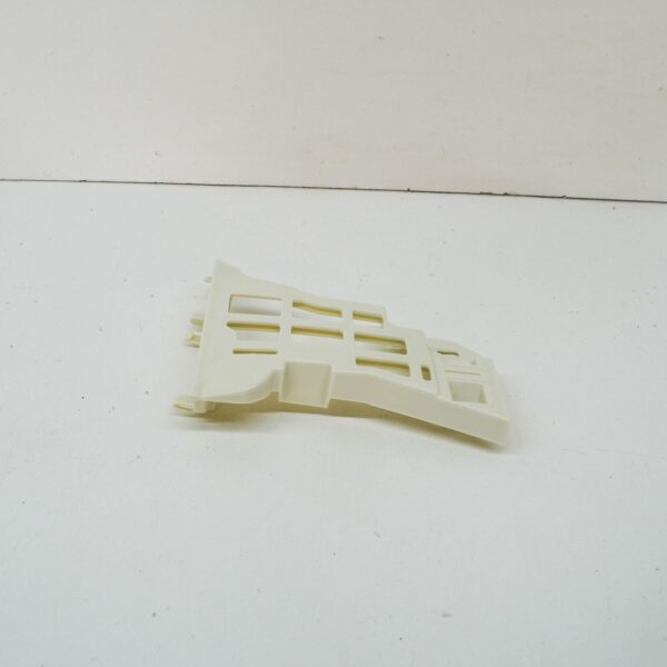 NEW BMW 7 G11 G12 FRONT RIGHT BUMPER BOTTOM GUIDE 51117475193 7475193 ORIGINAL - Image 5