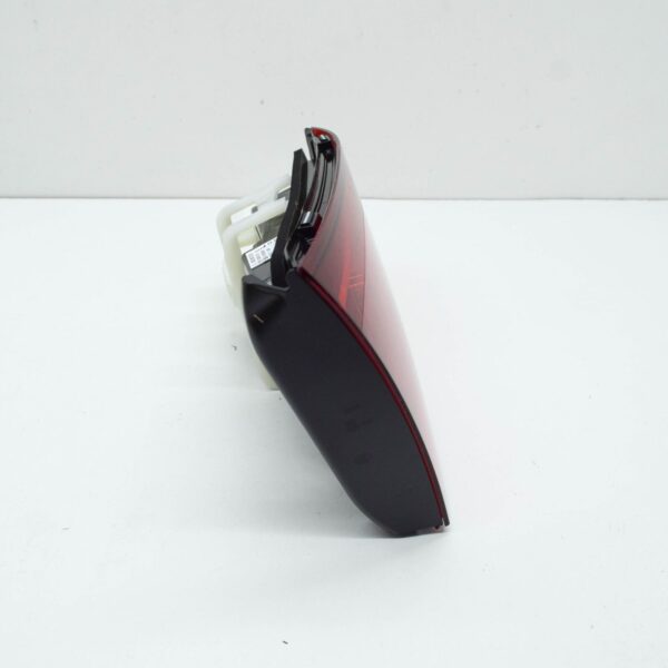 NEW MB GLC COUPE C253 REAR LEFT TRUNK BOOTLID TAILLIGHT A2539062303 ORIGINAL - Image 5