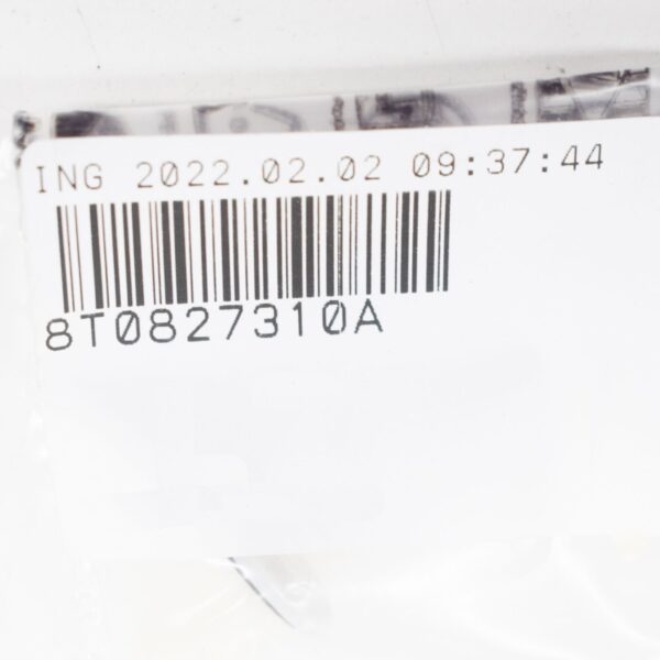 NEW AUDI A3 8V REAR LICENCE PLATE CLIP 8T0827310A ORIGINAL - Image 5